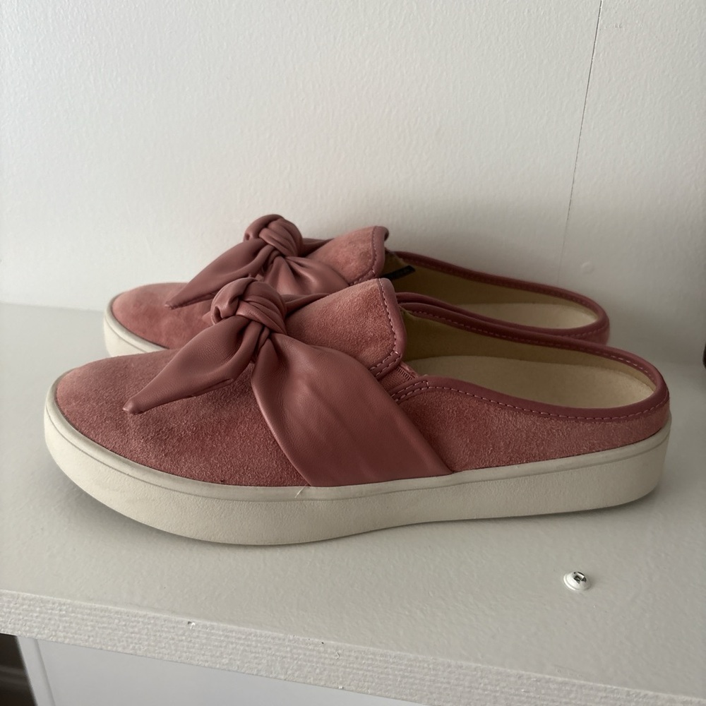 Pink Knotted Bow Mules with White Sole